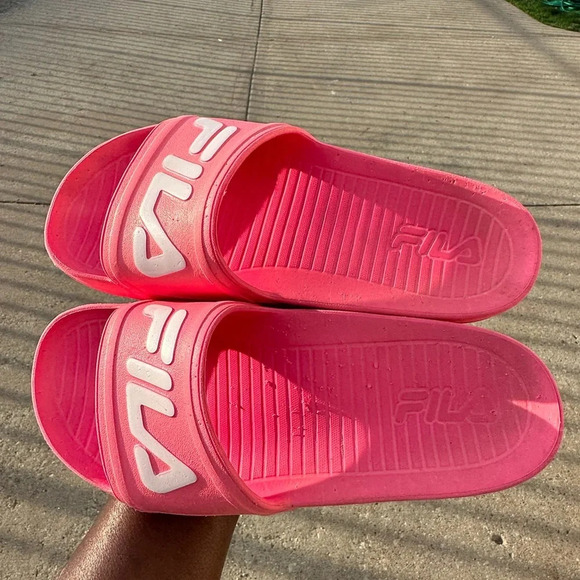 Fila‎ Pink Sleek Women’s Slides - Picture 5 of 8